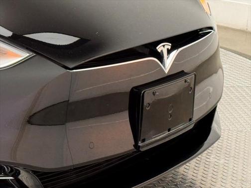 2019 Tesla Model S 75D