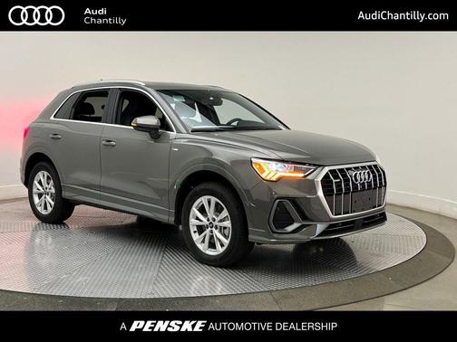 2025 Audi Q3 Premium 45 TFSI S line quattro Tiptronic