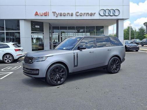 2023 Land Rover Range Rover P530 SE