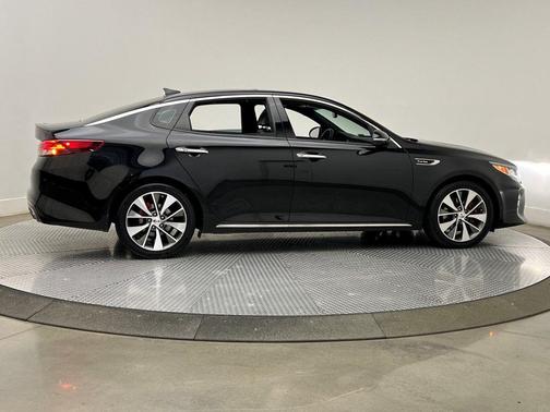 2016 Kia Optima SXL Turbo