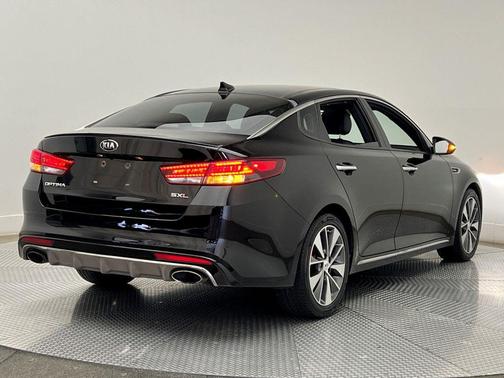 2016 Kia Optima SXL Turbo