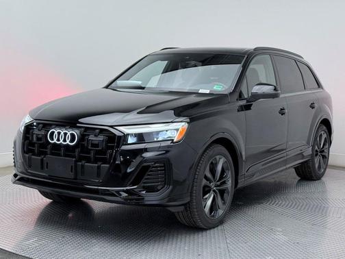 2026 Audi Q7 55 Premium Plus