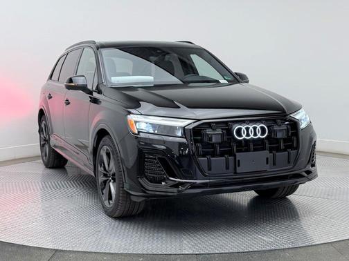 2026 Audi Q7 55 Premium Plus