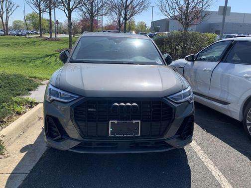 2024 Audi Q3 45 S line Premium Plus