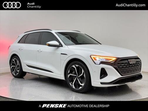 2024 Audi Q8 e-tron Premium Plus