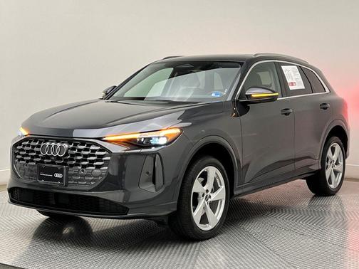 2025 Audi Q5 Premium Plus TFSI quattro S tronic