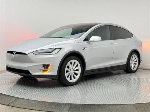 2017 Tesla Model X 75D
