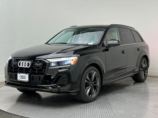 2026 Audi Q7 55 Premium Plus