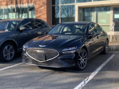 2022 Genesis G70 2.0T AWD