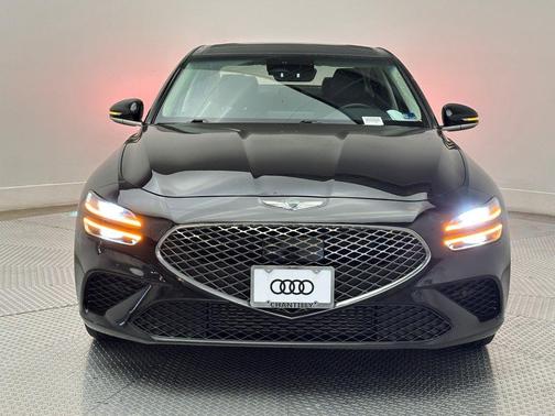 2022 Genesis G70 2.0T AWD