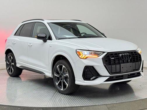 2025 Audi Q3 45 S line Premium Plus