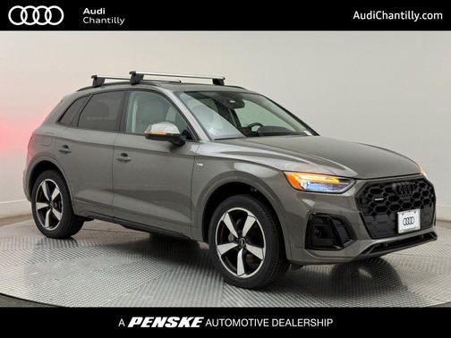 2023 Audi Q5 45 S line Premium Plus