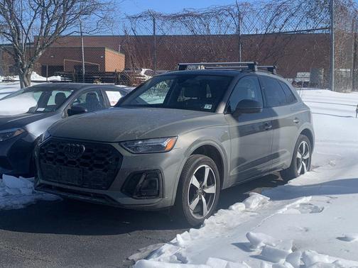 2023 Audi Q5 45 S line Premium Plus