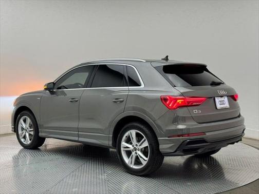 2022 Audi Q3 45 S line Premium Plus