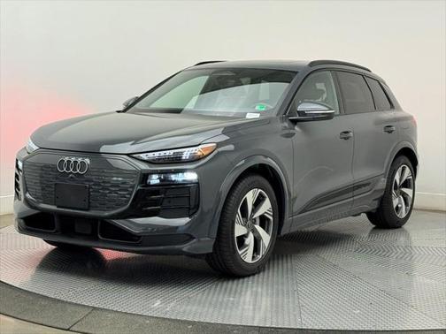 2025 Audi Q6 e-tron Prestige quattro