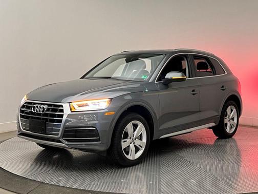 2019 Audi Q5 2.0T Premium Plus