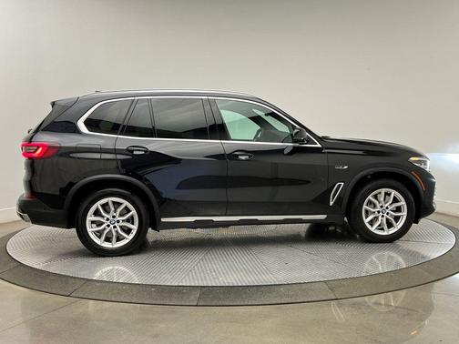 2022 BMW X5 PHEV xDrive45e