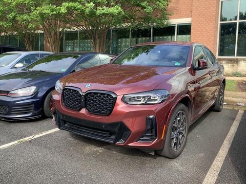 2023 BMW X4 xDrive30i