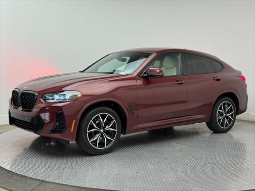 2023 BMW X4 xDrive30i