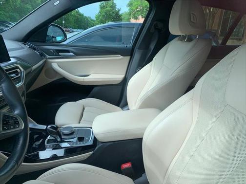2023 BMW X4 xDrive30i