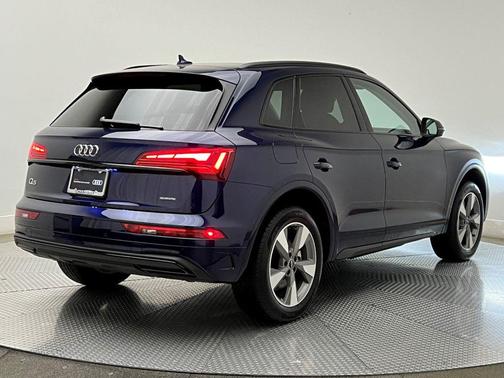 2025 Audi Q5 40 Premium