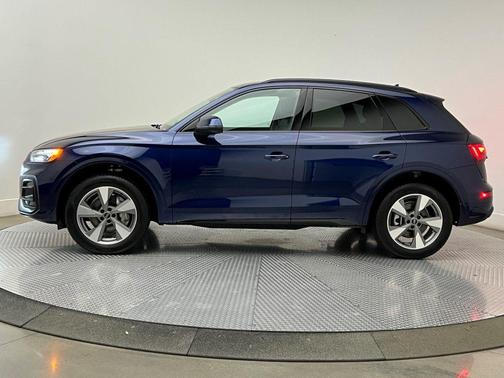 2025 Audi Q5 40 Premium