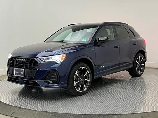 2025 Audi Q3 45 S line Premium Plus