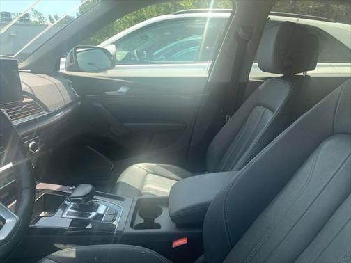 2023 Audi Q5 45 S line Premium