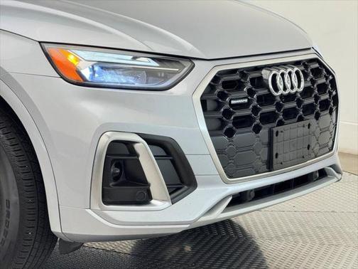 2023 Audi Q5 45 S line Premium