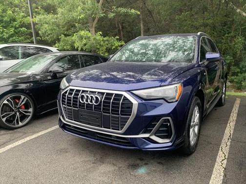 2022 Audi Q3 45 S line Premium