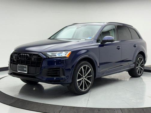 2023 Audi Q7 55 Premium Plus
