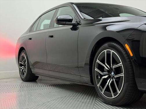 2024 BMW i7 eDrive50