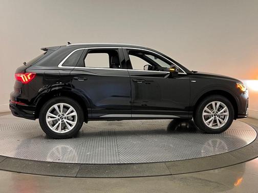 2025 Audi Q3 45 S line Premium Plus