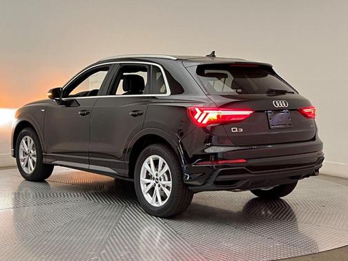 2025 Audi Q3 45 S line Premium Plus