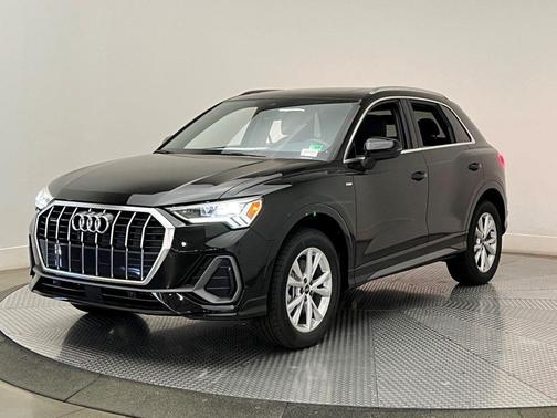 2025 Audi Q3 45 S line Premium Plus