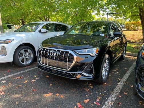 2025 Audi Q3 45 S line Premium Plus