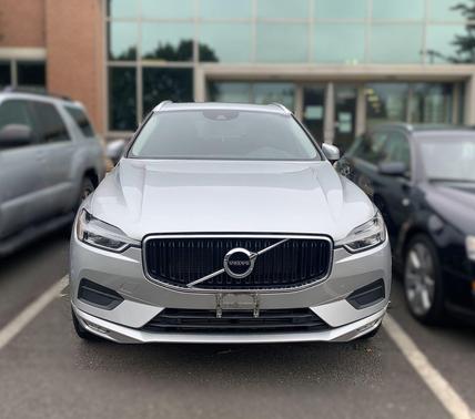 2021 Volvo XC60 T5 Momentum
