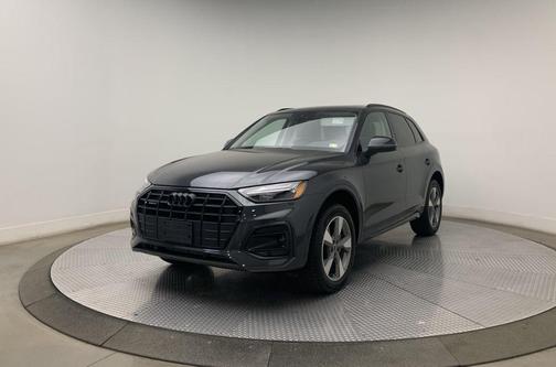 2025 Audi Q5 40 Premium