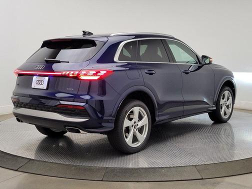 2025 Audi Q5 Premium Plus TFSI quattro S tronic