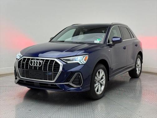 2025 Audi Q3 45 S line Premium Plus