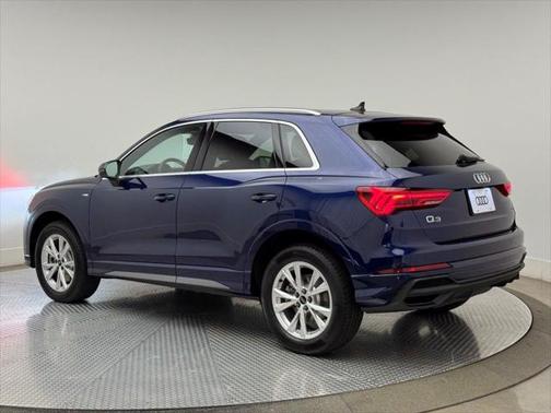 2025 Audi Q3 45 S line Premium Plus