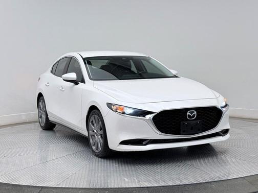 2019 Mazda Mazda3 FWD w/Preferred Package