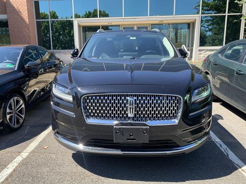 2023 Lincoln Nautilus Standard