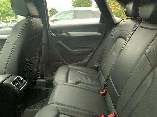2016 Audi Q3 2.0T Premium Plus