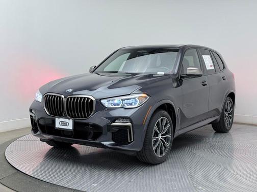 2020 BMW X5 M50i