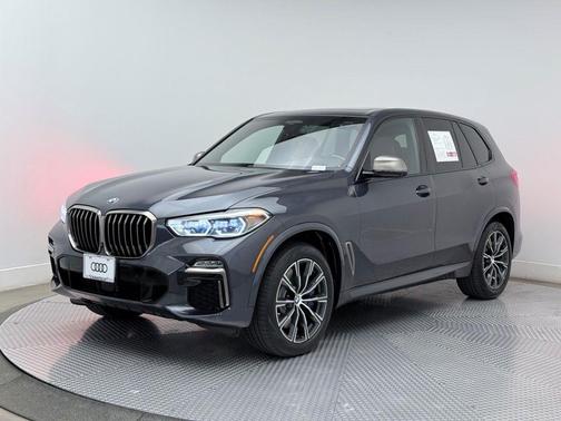 2020 BMW X5 M50i