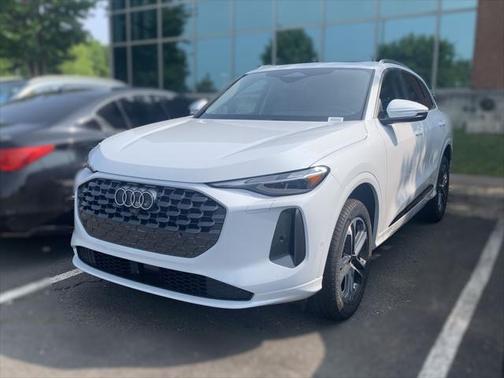 2025 Audi Q5 Premium