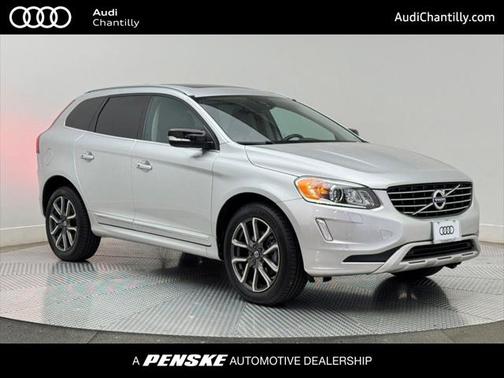2017 Volvo XC60 T6 Dynamic