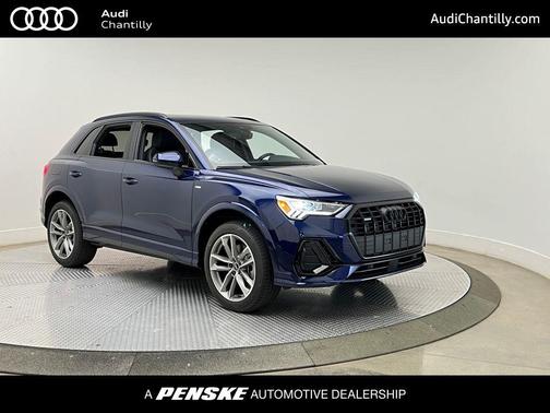 2025 Audi Q3 Premium 45 TFSI S line quattro Tiptronic