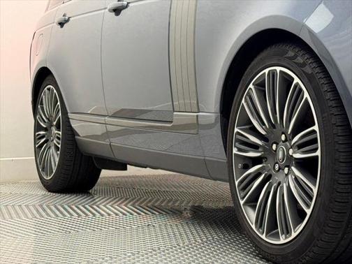 2022 Land Rover Range Rover P525 Westminster